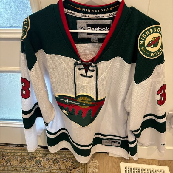 Charlie Coyle Minnesota Wild Jersey - Picture 1 of 5